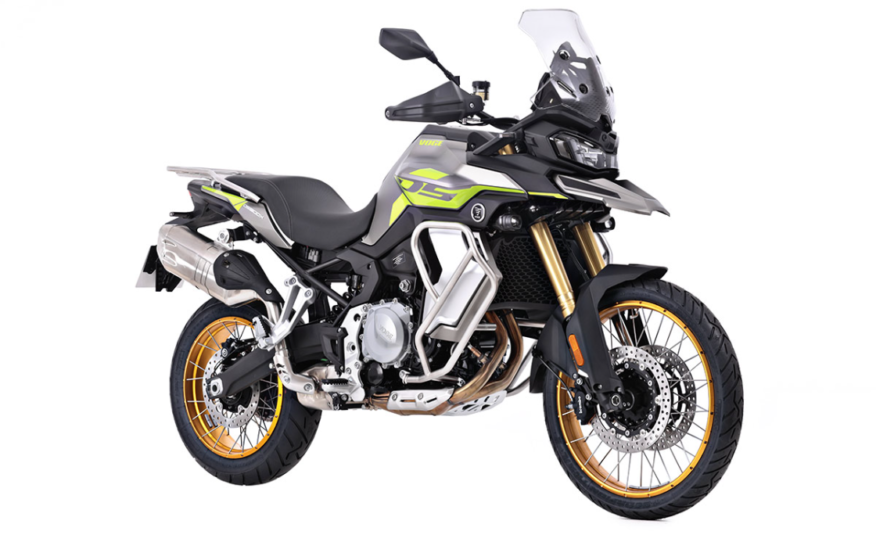 VOGE 900 DSX